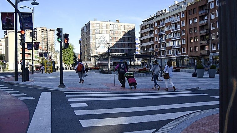 Vuelven a poner escolta a la menor acosada desde hace tres años por un hombre en Deusto