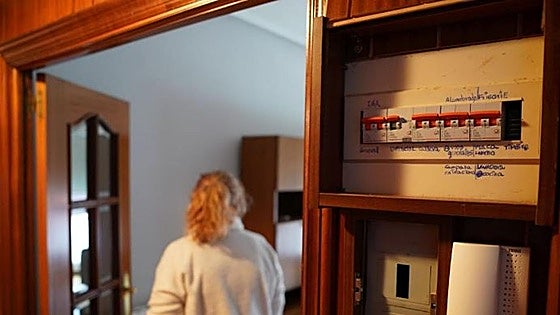 «Me da miedo entrar a vivir en una VPO que tiene cables quemados»