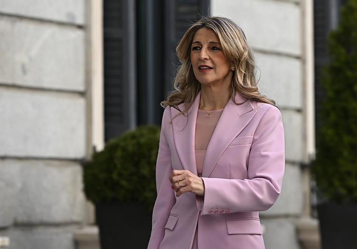 Yolanda Díaz responde a la demanda de Julio Iglesias: «Las mujeres ya ...