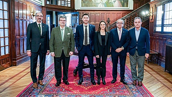 Dieciséis años de entrega