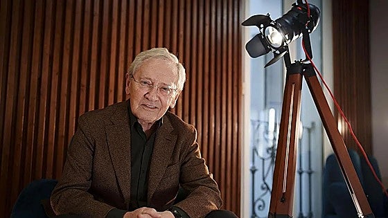Muere Fernando Ónega, la voz que narró la Transición
