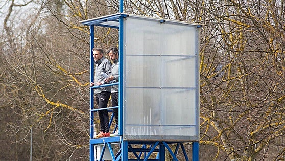 Sánchez Flores marca como prioridad frenar la sangría defensiva del Alavés