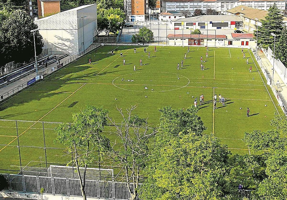 Youth Football Match in Vitoria Escalates to Police Intervention After Threats to Referee