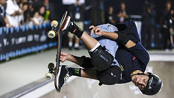 El bilbaíno Egoitz Bijueska, campeón del mundo en skate: «Sueño con los Juegos de Los Ángeles»