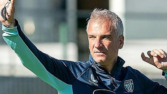 Javi Lerga: «Quedan nueve partidos y la cuarta plaza es factible»