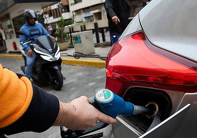 Absuelven al conductor de un Audi A3 que se fue sin pagar 25 euros de una gasolinera