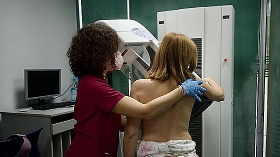 El 90% de las mujeres con cáncer de mama en Euskadi se cura