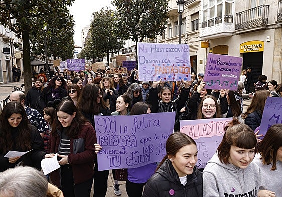 El humor, una «táctica política ingeniosa» en el feminismo vasco