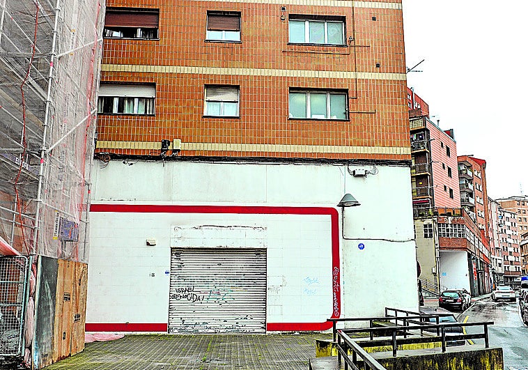 La mayor mezquita de Bizkaia abrirá en una antigua discoteca de Basauri antes del verano