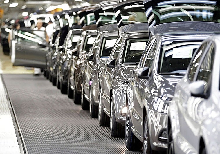 El aluminio se encarece un 10% por la guerra y aumenta la presión sobre la industria vasca