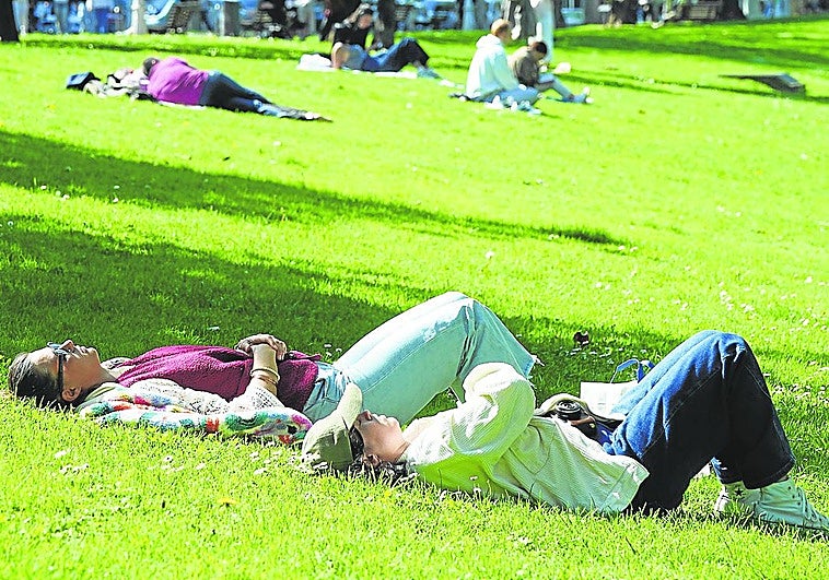Calor durante toda la semana de Pascua