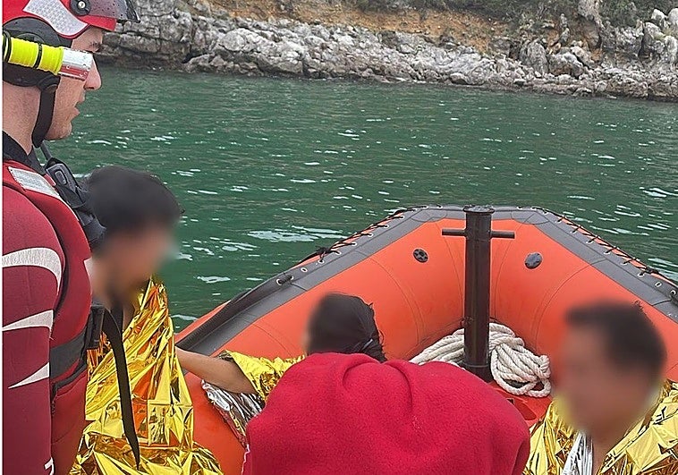 Rescatadas 14 personas de la isla de Lekeitio atrapadas por las mareas