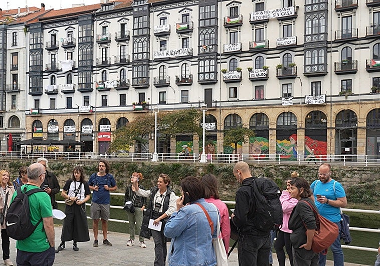 El teatro sale a pasear por Bilbao
