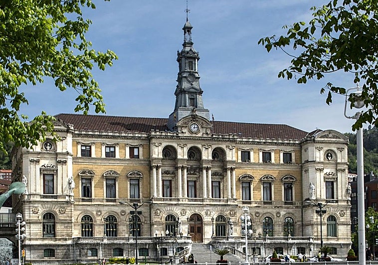 Bilbao proyecta una rehabilitación integral de la Casa Consistorial