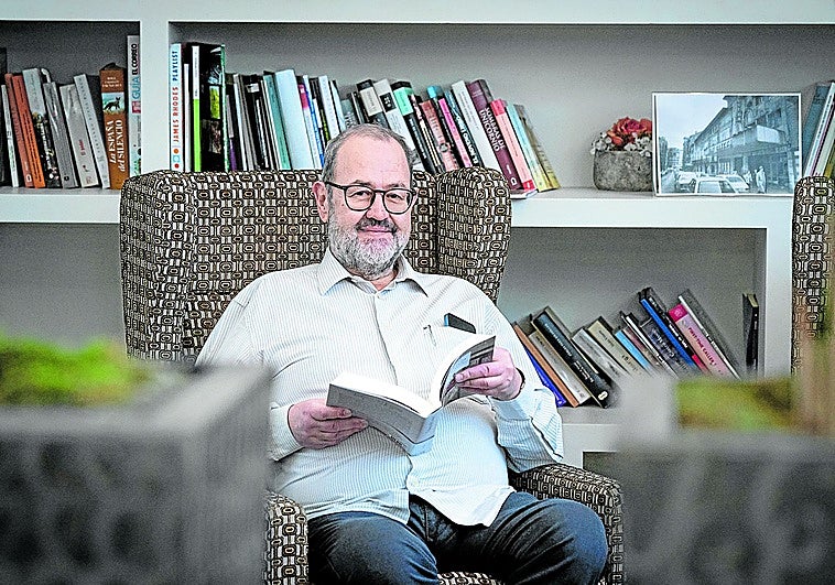 Juan Bas y su trilogía básica