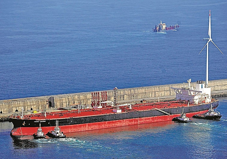 La crisis energética refuerza el papel del Puerto de Bilbao para sortear el desabastecimiento