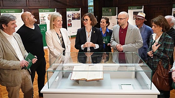 Una exposición saca a la calle la historia del Fuero Nuevo de Bizkaia por el quinto centenario de su aprobación