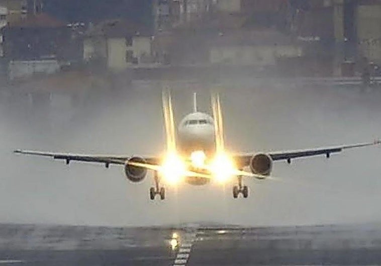 ¿Vuelos cancelados por los precios del combustible tras la guerra? Esto es lo que debes hacer