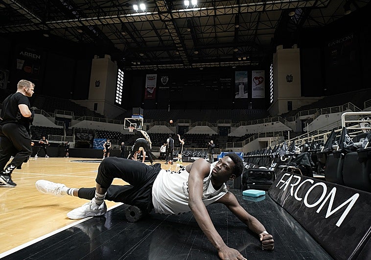 Los hombres de negro afinan la puntería a pocas horas de la ida de la final, con Hilliard disponible