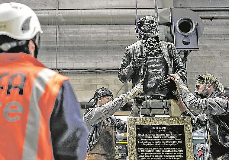 Adams se pone guapo tras el ataque que sufrió en Bilbao