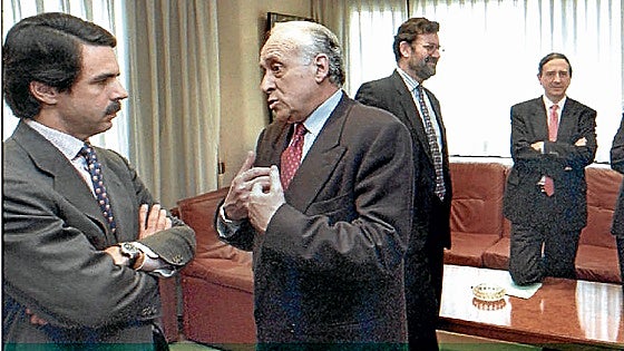 30 años del abrazo Aznar-Arzalluz