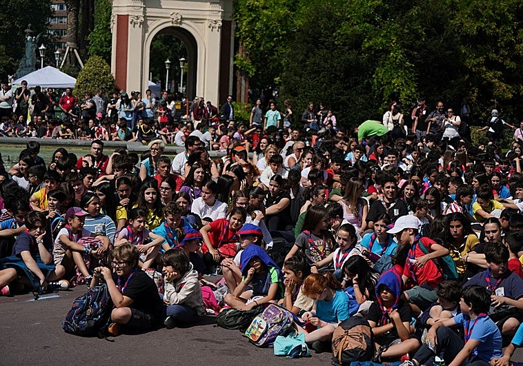 El movimiento scout de Bizkaia festeja sus 60 años en Bilbao