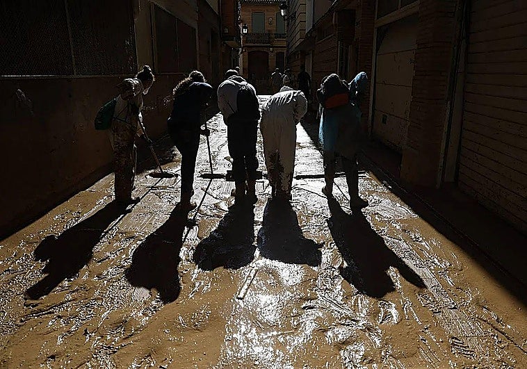 La voluntaria que pretendía ser víctima de la dana: «Mi cuerpo se ha resentido. Fue un sobreesfuerzo; un palizón»