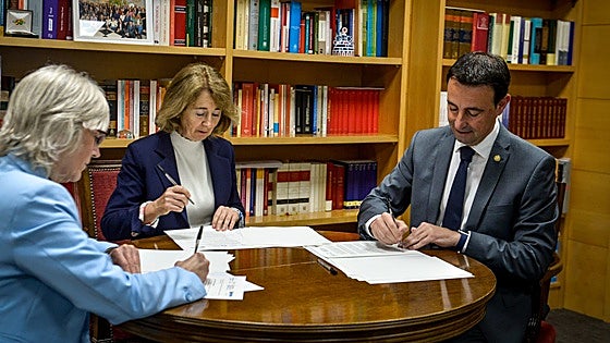 Gobierno vasco, Osalan y Fiscalía firman un acuerdo para agilizar la persecución de negligencias en salud laboral