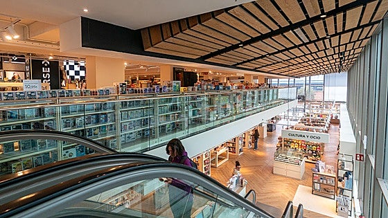 El Corte Inglés de Vitoria incorpora más firmas y accesos más amplios