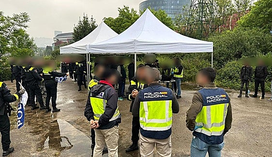 Operación policial en el campamento «ilegal» de Olabeaga