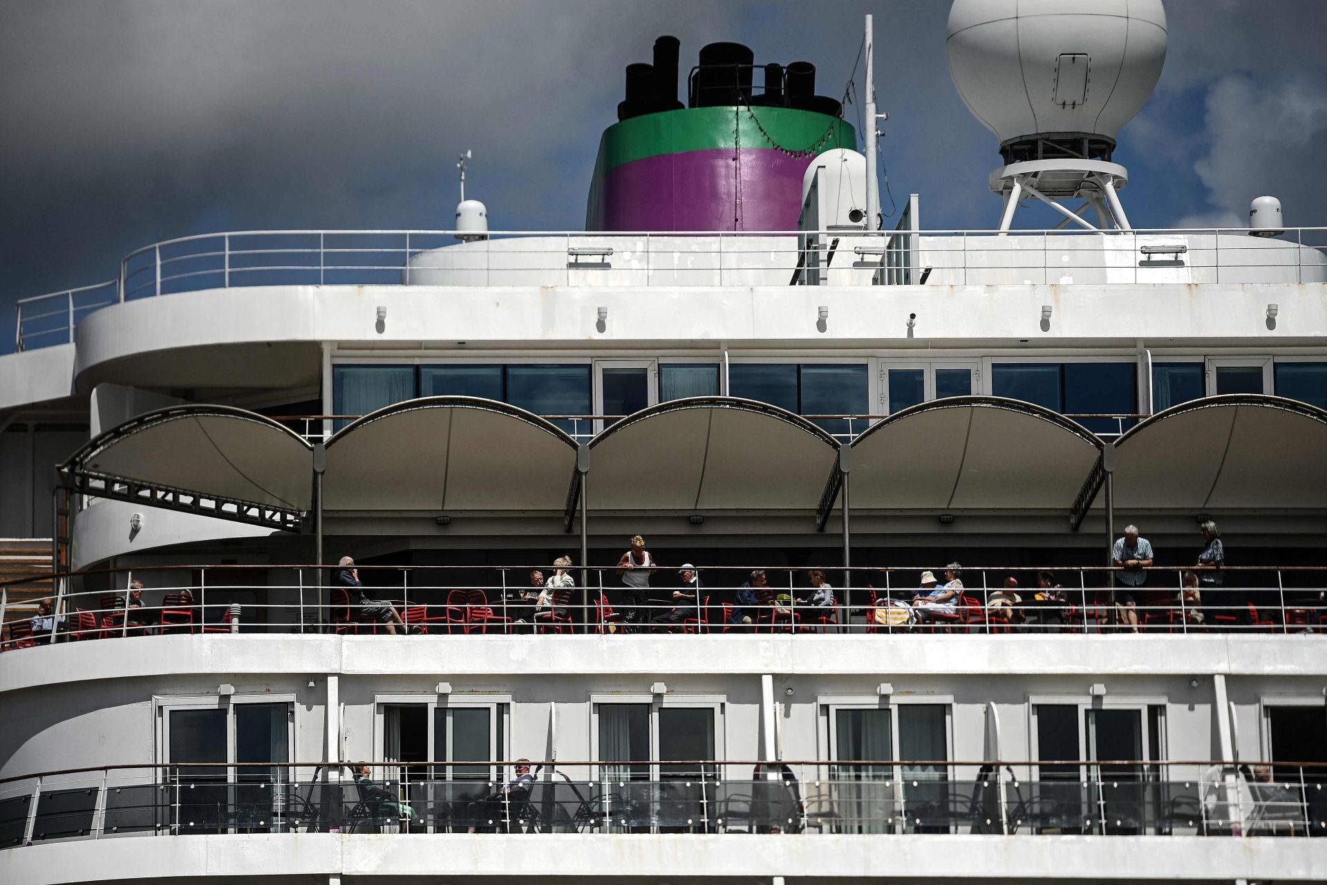 Confinan a los 1.700 pasajeros de un crucero en Burdeos por un brote de gastroenteritis
