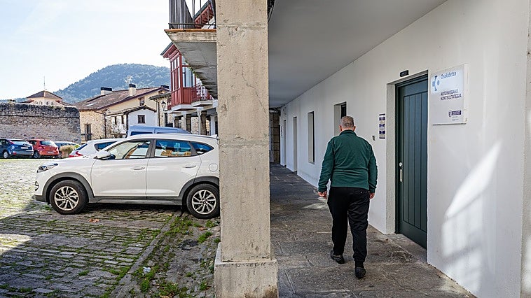 Artziniega continúa sin segundo médico tres meses después de la polémica por ser una plaza «hostil»
