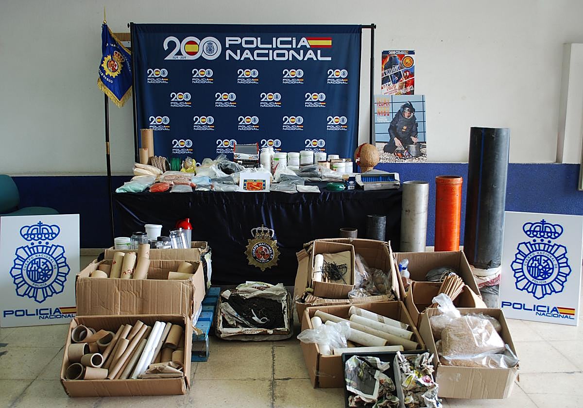 Detenido en Muskiz con 35 kilos de explosivo tras publicar 300 vídeos en los que elaboraba material pirotécnico