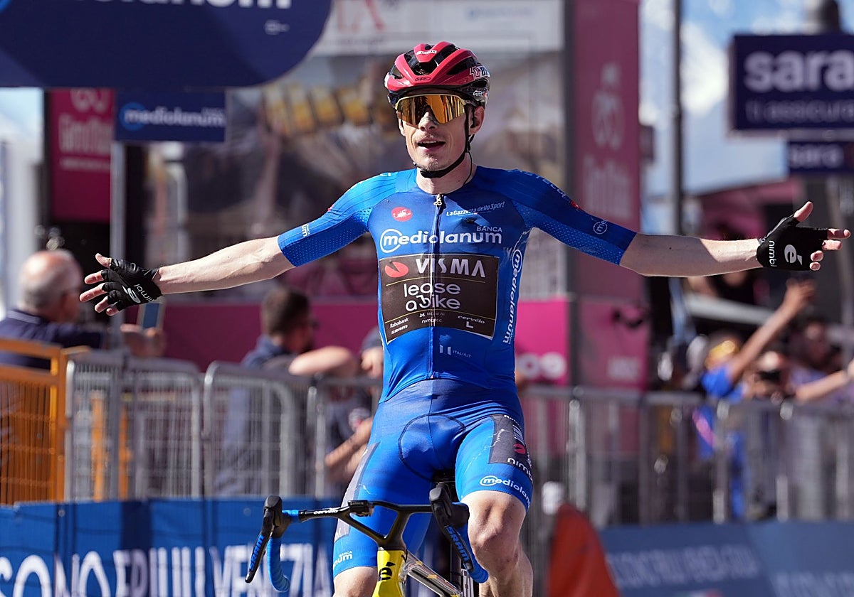 Vingegaard se desata en los Alpes y encarrila el Giro
