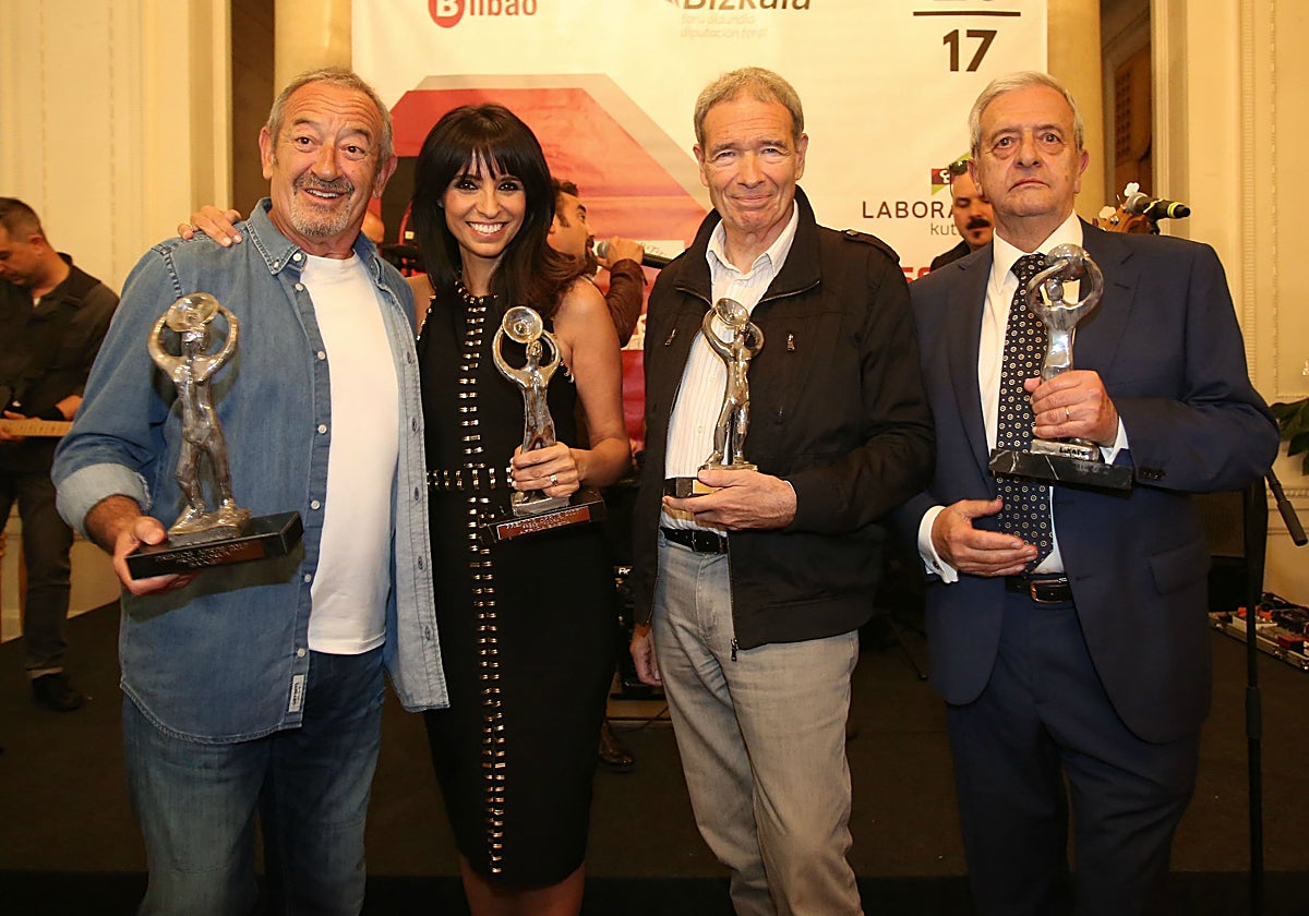 Muere a los 87 años José Antonio Cayón, histórico locutor de la radio musical en Bilbao