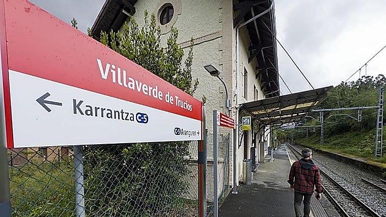 El limbo del Valle de Villaverde: «Euskadi no nos reconoce y Cantabria nos tiene olvidados»