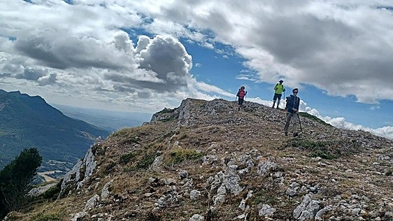 Peñas... y vistas de escándalo