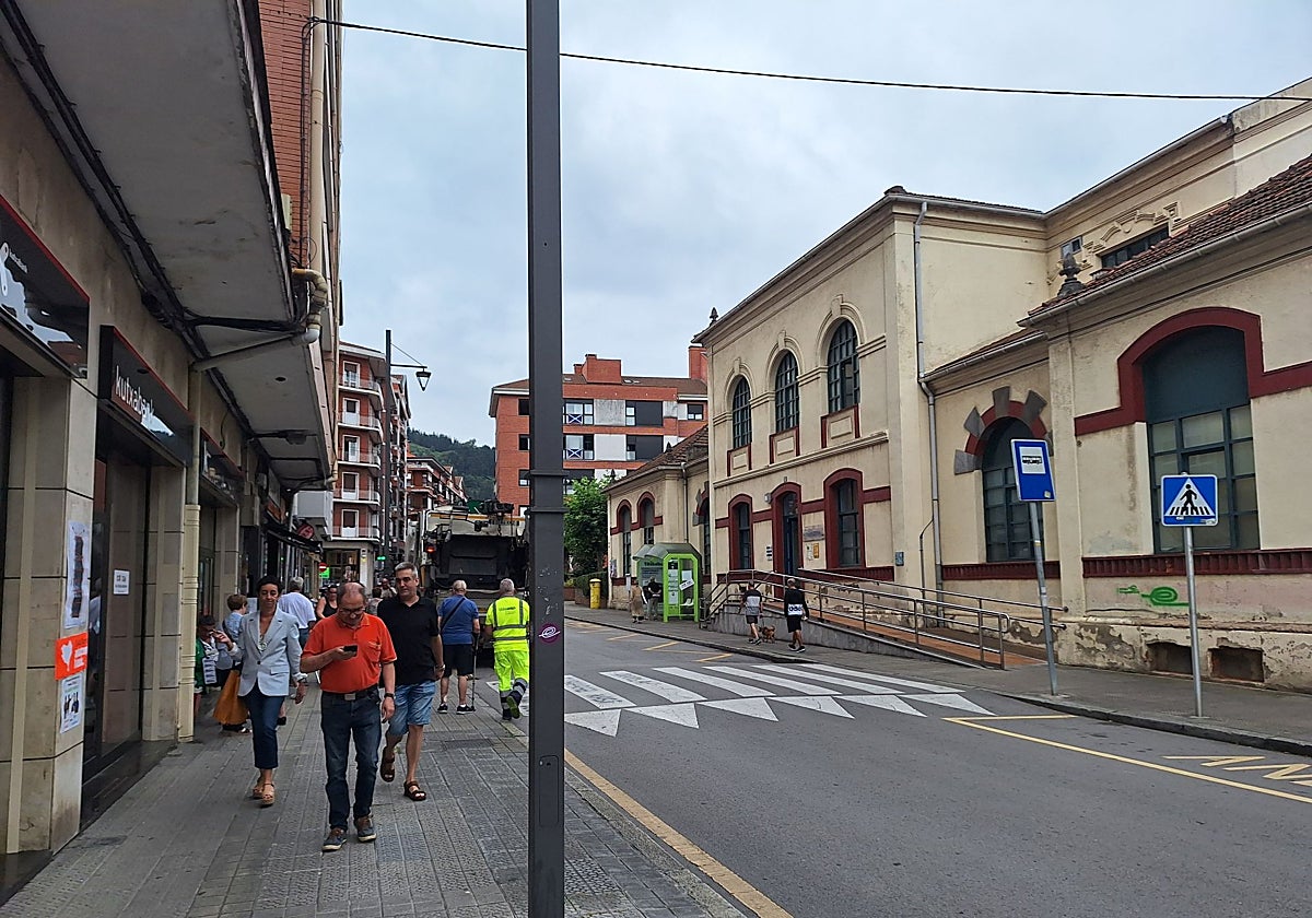Los malos olores se intensifican cuando llega el calor.