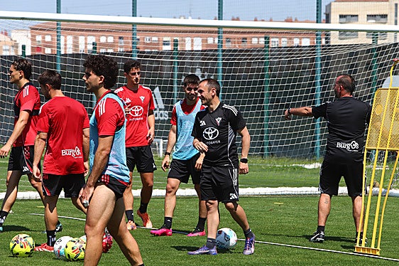 El guión del Mirandés es «salir a ganar al Leganés sin pensar en nada más»