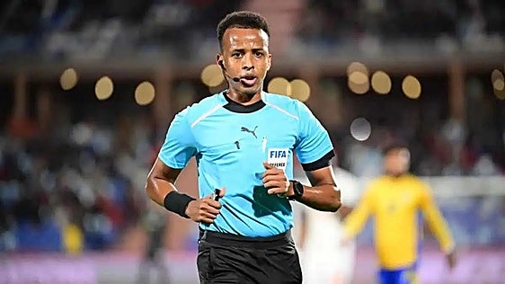 Un árbitro somalí no puede entrar en Estados Unidos para dirigir partidos del Mundial por problemas con el visado