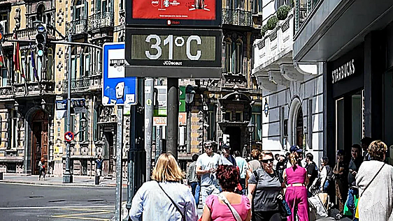 El verano se asoma a Bizkaia: vuelven el sol y los 30 grados
