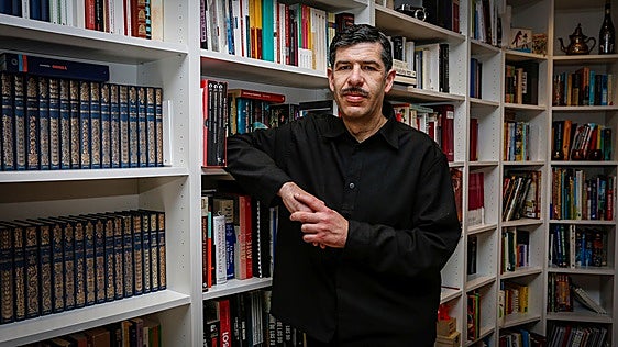 «Les hemos robado a los jóvenes el derecho a soñar un mundo mejor»