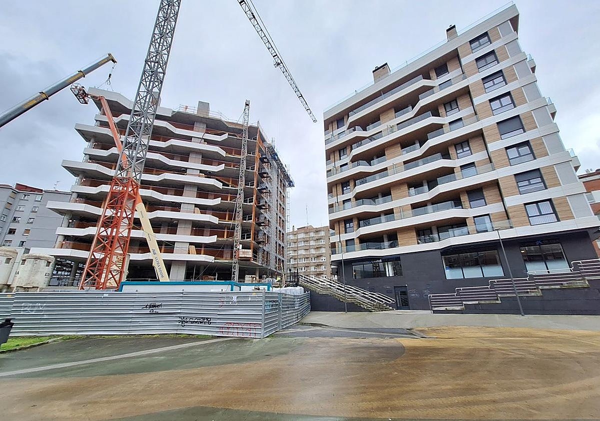 Un informe aprecia irregularidades urbanísticas en la construcción de dos edificios en Basauri