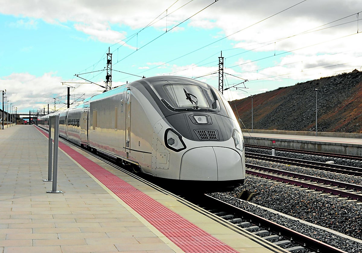 Renfe cierra la mayor compra de su historia: trenes a 350 km/h para transformar el AVE