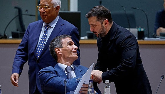 Sánchez insiste en que no habrá elecciones antes de 2027 y descarta un 'superdomingo'