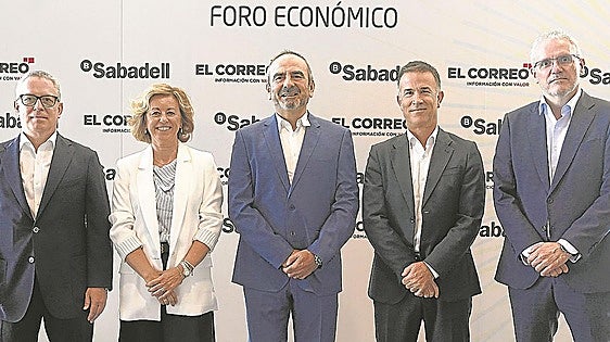 Un sector en órbita