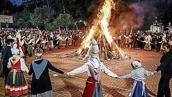 Suspenden todas las hogueras de San Juan en Álava, incluidas las de Vitoria ante el «riesgo muy alto o extremo» de incendio