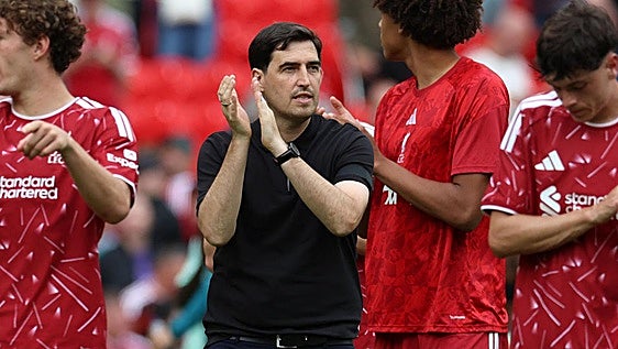El Liverpool aprende euskera con la llegada de Andoni Iraola