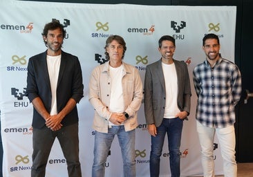 De izquierda a derecha, Borja Junco, director de Negocio del Surne Bilbao; Julen Guerrero, mánager general del CD Estepona; Fran Contador, mánager general del Team PoltiVisit Malta; y Raúl García, embajador de Emen4Sport.