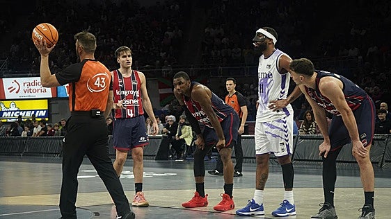 Un nuevo reglamento de baloncesto contra la picaresca